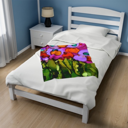 Floral Field: Velveteen Plush Blanket - Image 7